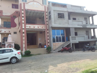 Anshuman Residency Hotal