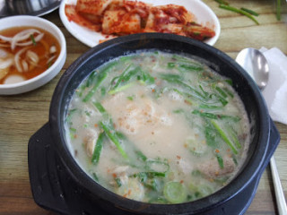 마당쇠돼지순대국밥