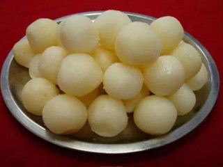 Shankar Sweets Caurner Puraini
