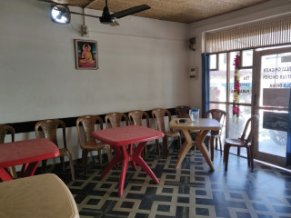 Naveen Cafe