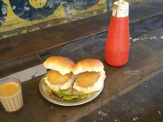 Famouskhamangwadapav