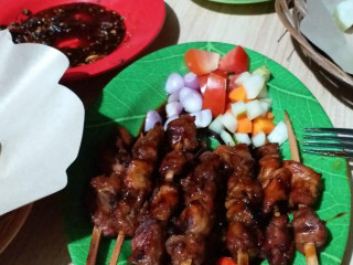 Sate Kambing Muda "seruni '