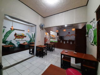 Kedai Nasi Uduk Jakarta