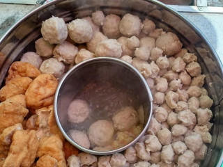 Angkringan Bakso Krikil Malky