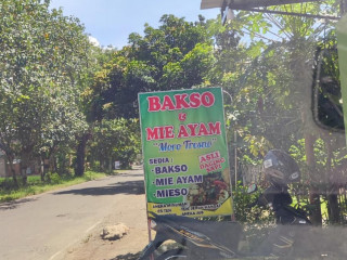 Mie Ayam Bakso Moro Tresno