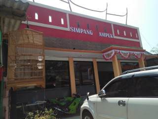 Rumah Makan Simpang Ampek