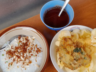 Bubur Ayam Nasi Kuning Merdeka