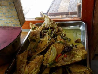 Rumah Makan Lereng Indah Masakan Padang