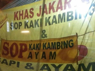 Sop Kaki Kambing Ayam Mas Heri Khas Jakarta