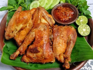 Ayam Bakar Dan Nasi Goreng Putra Willys 93 Mas Baim