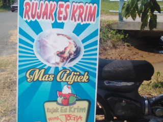 Rujak Es Krim Mas Adjiek