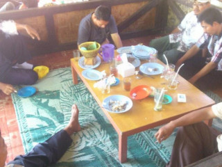 Rumah Makan Sedang Sari