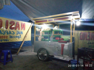 Nasi Goreng Tegal Laka Laka