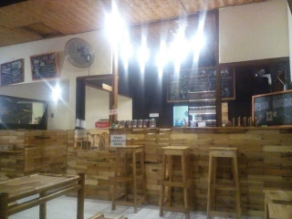 Banu's Cafe