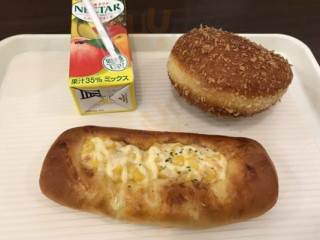 Bǎn Jí ベーカリー＆カフェ リバーウォーク Běi Jiǔ Zhōu