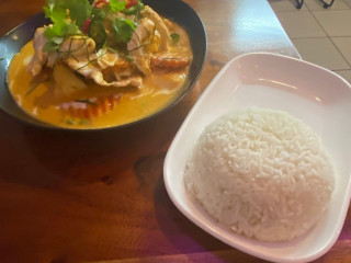 Kasama's Thai Kitchen