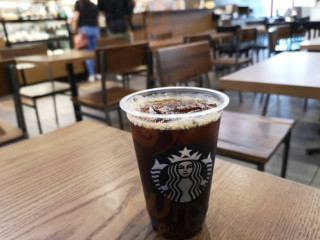 スターバックスコーヒー イオン Dōng Dà Bǎn Diàn