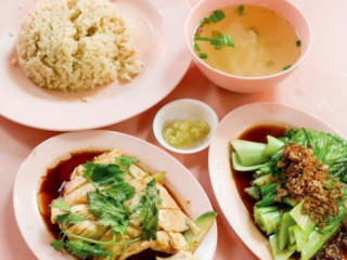 Ji De Lai Hainanese Chicken Rice