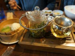 Chinese Tea Cafe Qilin