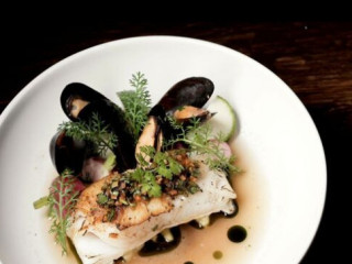 restaurant image