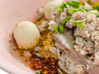 Rung Rueang Pork Noodle