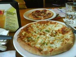 California Pizza Kitchen