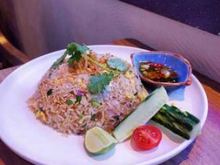 Sayam Thai/