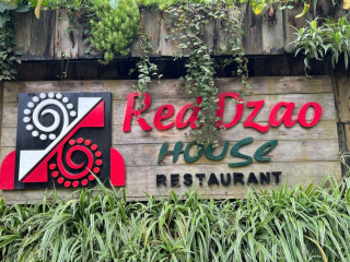 Red Dzao House