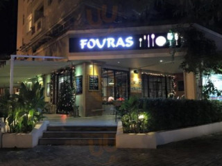 Fouras Cafe