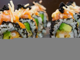 ‪sumo Sushi Bento‬