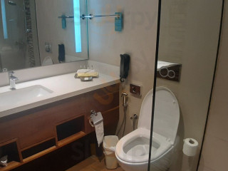 ‪the Garden Grille‬