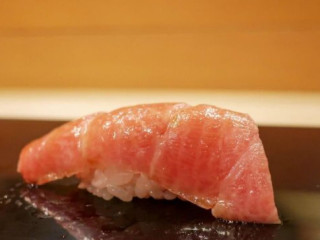 Sushi Kuwano