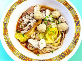 Tai Wah Pork Noodle