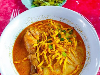 Khao Soi Lung Prakit Kad Kom