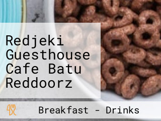 Redjeki Guesthouse Cafe Batu Reddoorz Near Jatim Park 3