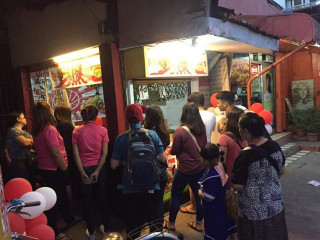 Bikkuri Takoyaki Binakayan Branch