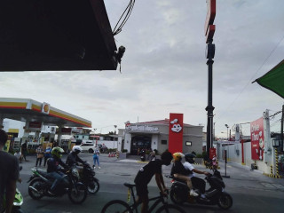 Jollibee Shell Naga Road Diego Cera