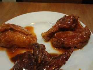 Island Hot Wings