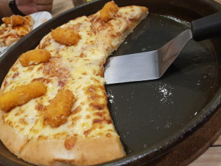 Pizza Hut Vista Mall Las Piñas