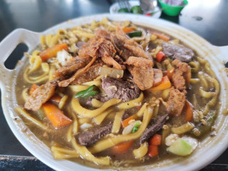 Angel's Lomi Haus, Mataas Na Bayan