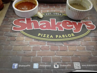 Shakeys Abad Santos