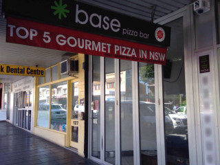 Base Pizza Bar