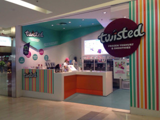 Twisted Frozen Yoghurt