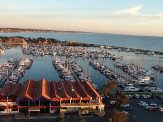 Hillarys Yacht Club