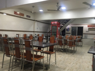 Hotel Gowri Krishna