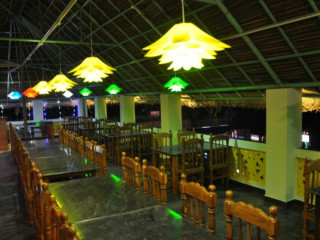 Bambino Beach Restaurant