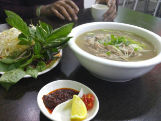 Vietnamese Noodles & Curry House