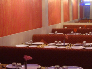 Royal Cuisine Family Restaurant