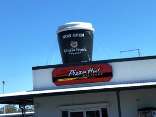 Pizza Hut Deception Bay