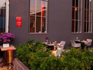 restaurant image
